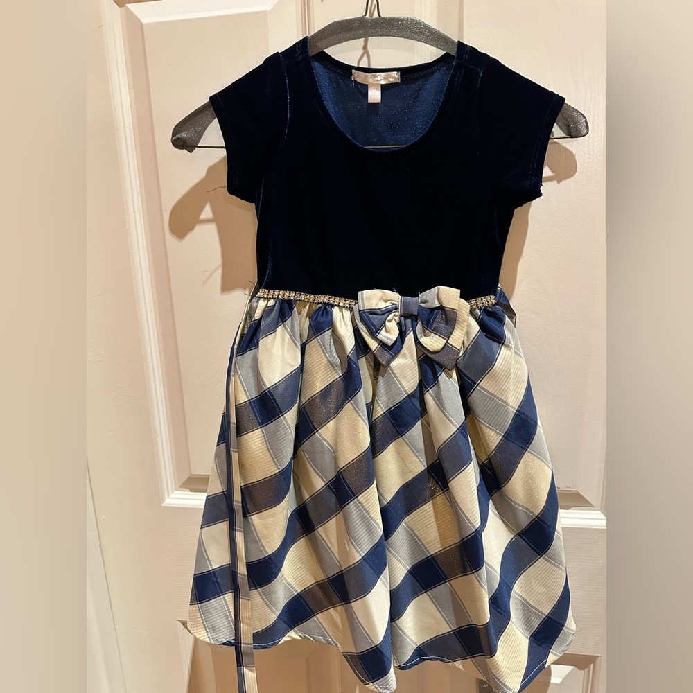 This soft special occasion dress is perfect for any occasion.